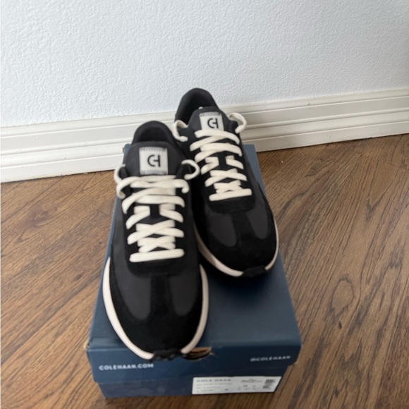 Cole Haan Grand CC Midtown Black and Ivory Sneakers-New in Box - Picture 1 of 7